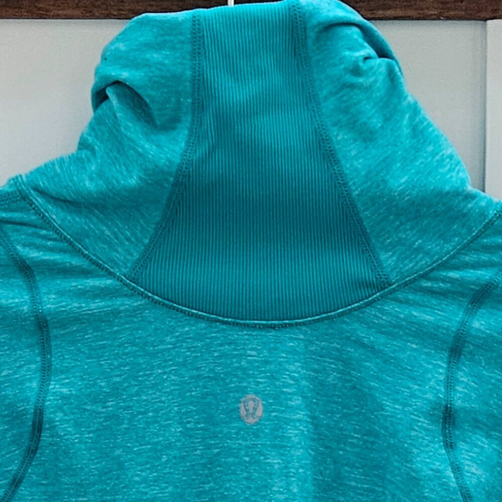 lululemon athletica Teal Jacket - Picture 4 of 7